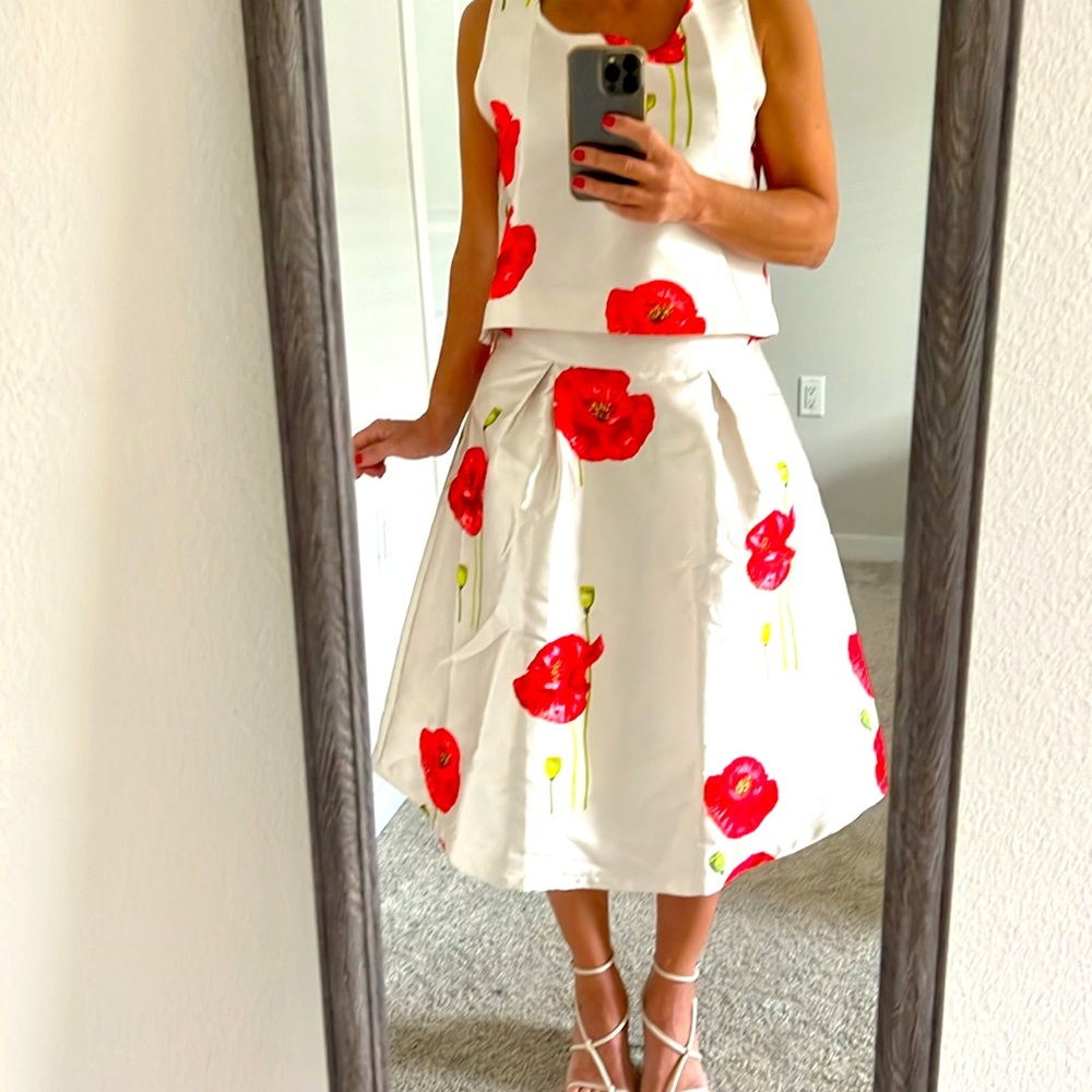 Chic Duo: Floral Two-Piece Set in Cream with Red and Green Accents